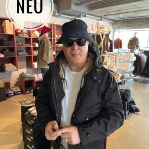 Tempest Anorak von Ten C (Faded Blue / Black)